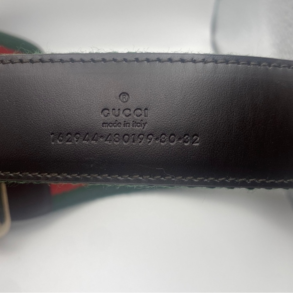 Gucci Signature Belt - Picture 2 of 6